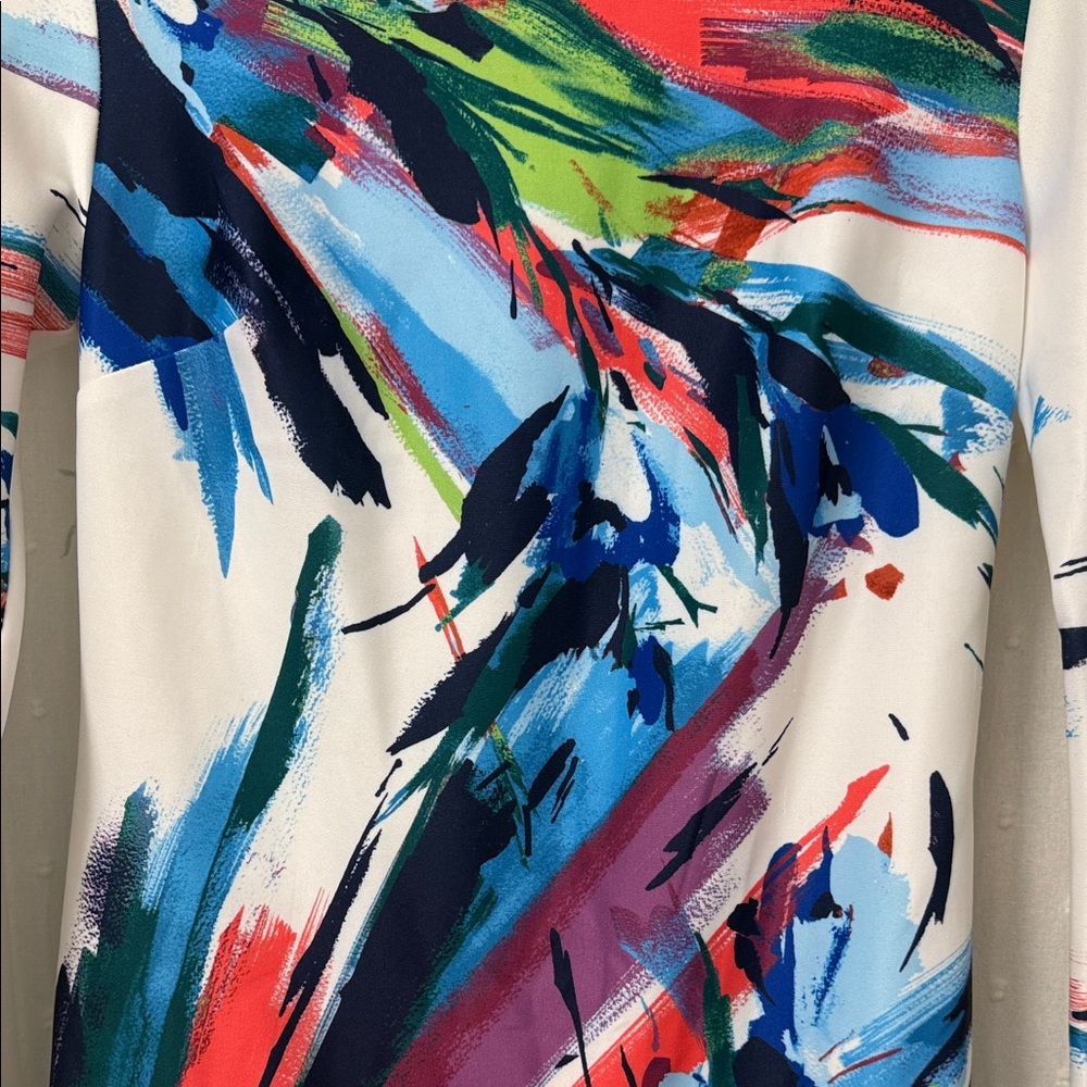 Vibrant Long Sleeve Dress with Abstract Print - Picture 3 of 8